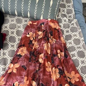 Vintage midi skirt with slit